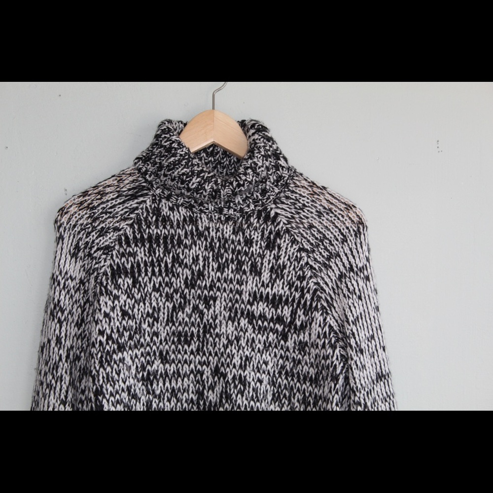 Turtleneck - Picture 3 of 7